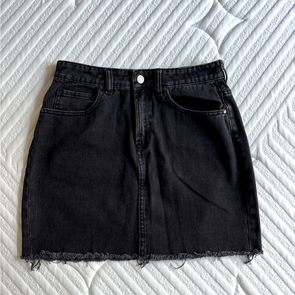 PacSun Black Frayed Hem Mini Skirt